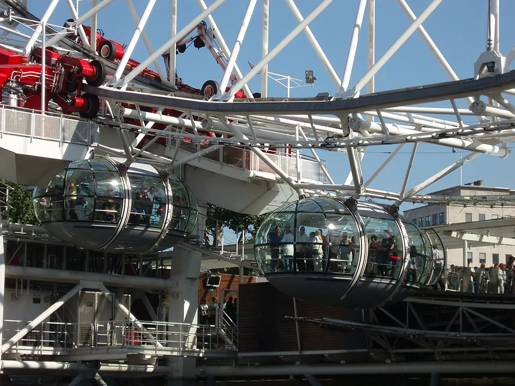 Foto de una de las Cabinas de cristal de la noria London Eye