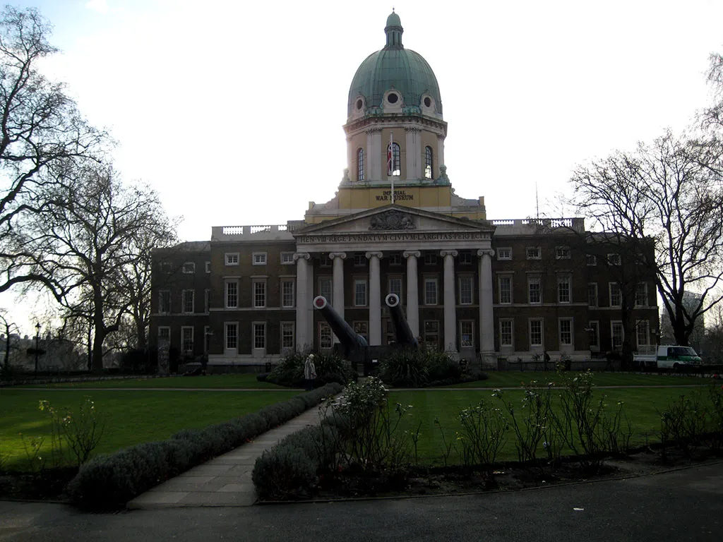 Edificio que alberga el Imperial War Museum de Londres