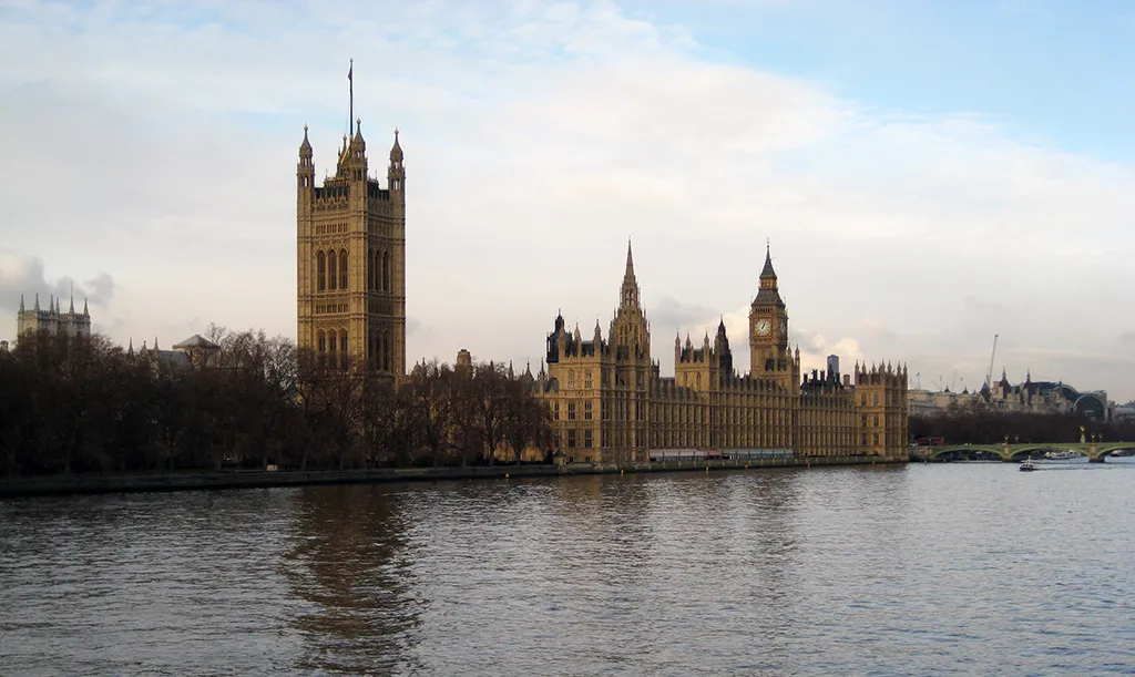 Foto del Támesis y el Palacio de Westminster