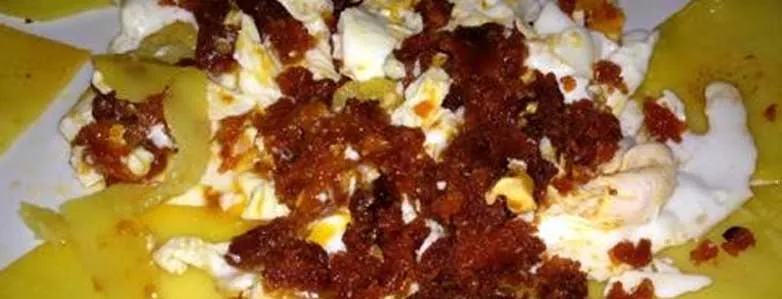 Huevos rotos con farinato