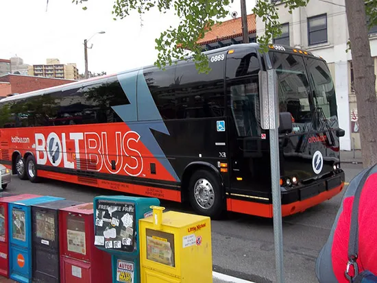 Foto de un autobús BoltBus en Nueva York