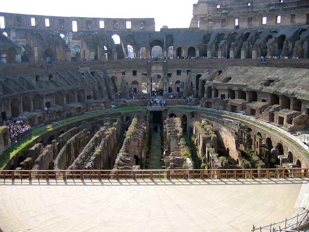 Interior del Coliseo Romano